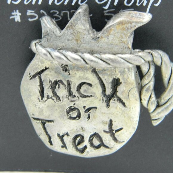 Vintage NOS Halloween Trick or Treat Bag Pin - Picture 2 of 4